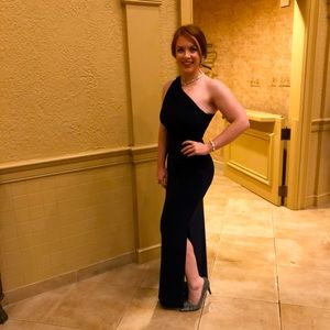 One Shoulder, Evening Gown in Midnight Blue